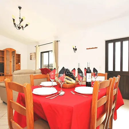 Holiday Home In Guia With Private Pool فيلة *
